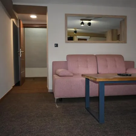 Vikendica Zlatna Zita Τζαχορίνα